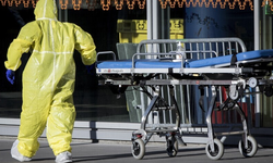 Fransa'da Ebola vakasıyla temas ettiği düşünülen 5 kişi karantinaya alındı