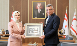 Cumhurbaşkanı Erhürman Türkiye Aile ve Sosyal Hizmetler Bakanı Göktaş’ı kabul etti