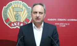 AKEL, İsrail'in Lübnan'daki saldırılarını kınadı