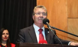 Ünal Üstel: Ercan, Kuzey Kıbrıs'ın uluslararası havalimanıdır
