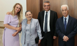 Erhürman çifti, Derviş Eroğlu ve eşini ağırladı: Kıbrıs sorunu görüşüldü