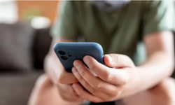 Facebook ve Instagram'a Sert Eleştiri