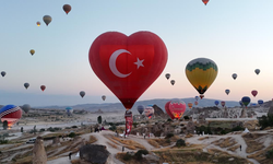 Kapadokya Semaları Renklendi