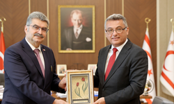 Erhürman, Türkiye-KKTC Heyetiyle Görüştü