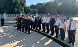 Lefkoşa'daki ilk tören Şehitler Anıtı önünde düzenlendi