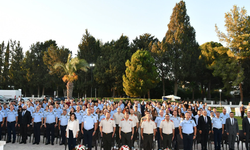 Terfi eden 68 polis mensubuna rütbeleri takıldı