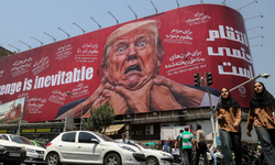 Tahran’ın Merkezinde Trump Afişi