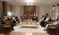Cumhurbaşkanı Erhürman, Dünya Tabipler Birliği Başkanı Dr. Jacqueline Kitulu’yu kabul etti