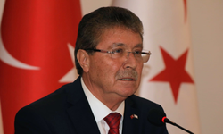 Başbakan Üstel: “KKTC’yi dijital çağa taşıyacak fiber optik projesinin saha çalışması başlıyor”