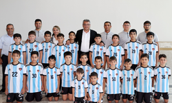 Cumhurbaşkanı Erhürman, Alayköy Gençlik ve Spor Kulübü heyetini kabul etti