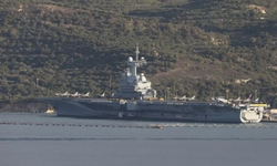 Orta Doğu'ya gönderilen Charles de Gaulle gemisi Fransa'daki limanına dönüyor