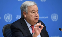 Ziyarette siyasi partilerin "dışlanması" üzerine Rum partilerinden Antonio Guterres'e tepki