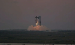 SpaceX, Starship roketiyle 20 uydu fırlattı