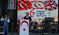 Üstel, Londra Kıbrıs Türk Festivali'nde konuştu