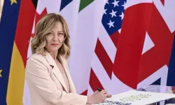Meloni'nin seçim yasasına ilişkin önerdiği değişiklik parlamentoda reddedildi
