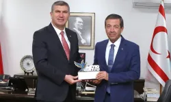 Ertuğruloğlu, Akdeniz Belediyeler Birliği heyetini kabul etti