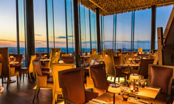 Baf’ta Restoran Kundaklandı