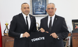 Çavuşoğlu Federasyonlarla Görüştü