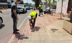 Kaldırıma düşen scooter sürücüsü yaralandı