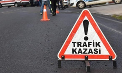 Aracıyla bankete düşerek takla atan alkollü sürücü yaralandı