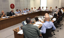 Hukuk, Siyasi İşler, Dışilişkiler ve Savunma Komitesi, "Ateşli Silahlar (Değişiklik) Yasa Tasarısı"nı ele aldı
