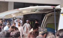 Pakistan’da cami yakınındaki patlamalarda 23 kişi hayatını kaybetti