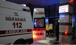 Ülkede turist olarak bulunan kişi ambulans ile hastaneye sevk edilirken yaşamını yitirdi