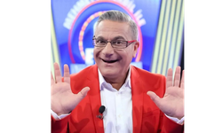 Mehmet Ali Erbil, hayatına giren kadınların hikayesinin tek kişilik gösterisine sığmayacağını söyledi