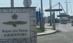AKEL’den Ağrotur’un askeri operasyonda kullanılması planına tepki