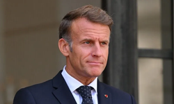 Macron'dan çocukları korumak için yapay zeka modellerinin incelenmesi çağrısı
