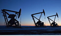 Brent petrol 98,53 dolardan işlem görüyor