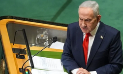 İsrail basınından Netanyahu’ya eleştiri: "Boş salonda kibirli, saldırgan ve vizyonsuz hitap"