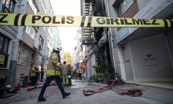Bakırköy’de Yangın: 12 Yaralı