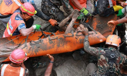 Nepal'de 9 gün sonra mucize kurtuluş!