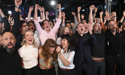 Berlin Eyalet Meclisi Seçimini Sol Parti Kazandı