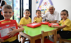 Güzelyurt Belediye Başkanı Özçınar’dan okullara ziyaret