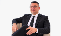 Sungur: “Sermaye Güven İster; Sürekli Değişen Yasalar Yatırımcıyı Kaçırıyor”