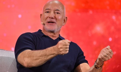 Jeff Bezos: Ay'da kalıcı ve sürdürülebilir üs kurmayı planlıyoruz