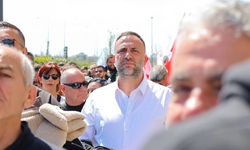 Zeki Çeler’den K-Pet yönetimine çağrı: İşten çıkarma kararlarını geri çekin, uzlaşma yolu açın