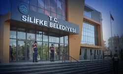 Silifke Belediyesi'ne ikinci dalga yolsuzluk operasyonu: 7 gözaltı