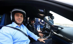 Bakan Osman Aşkın Bak, Formula 1 öncesi İstanbul Park'ta sürüş yaptı