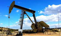 ABD'nin İran'a yeni saldırı hazırlığı iddiaları Brent petrol fiyatını yüzde 4'ten fazla yükseltti