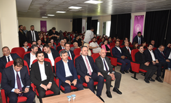 “Doğu Akdeniz ve Filistin Meselesi” paneli düzenlendi