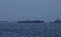 İngiltere Deniz Ticaret Operasyonları: Umman açıklarında bir tankere askeri güçler müdahale etti