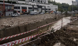 İstanbul Valisi Gül'den sel ve su baskınlarının ardından yürütülen çalışmalara ilişkin paylaşım