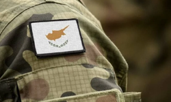 Rum basını: Güney Kıbrıs’ın askerî geçidi yeni ittifakları gösterdi