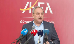 AKEL Genel Sekreteri Stefanu Duru ile görüştü