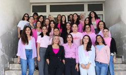 Güç-Sen kadın üyeleri, Meme Kanseri Farkındalık Ayı kapsamında pembe giydi