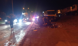 LEFKOŞA’DA ALKOLLÜ SÜRÜCÜ DEHŞETİ: YAYAYA ÇARPTI, ARAÇ İKİ TAKLA ATTI