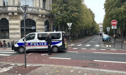 MACRON’DAN PROTESTOLARA YASAK KARARI